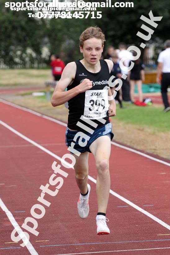 Graded 800 metres, North East Grand Prix, Monkton, Jarrow. Photo: David T. Hewitson/Sports for All Pics